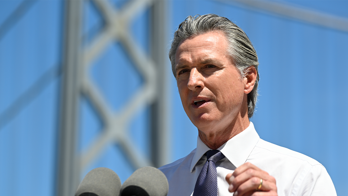 Le gouverneur Gavin Newsom
