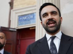 Zohran Mamdani est en tête des derniers sondages d’opinion contre Cuomo, soutenu par Trump – Firstpost