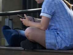 L’Australie ajoute Reddit et Kick aux plateformes de médias sociaux interdisant les enfants de moins de 16 ans