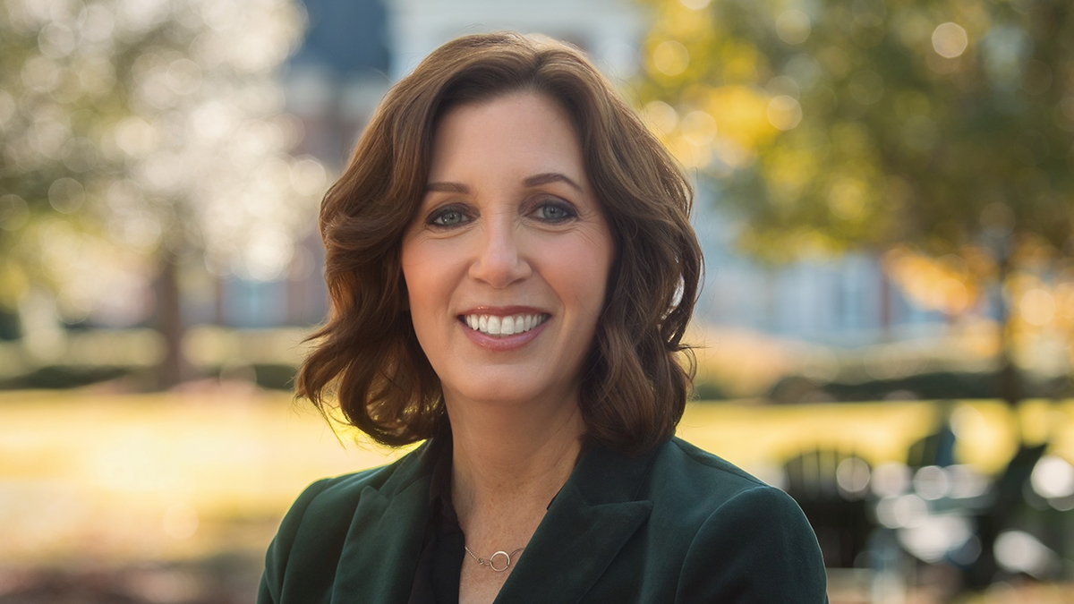 Photo portrait de la cinéaste Erin Zimmerman