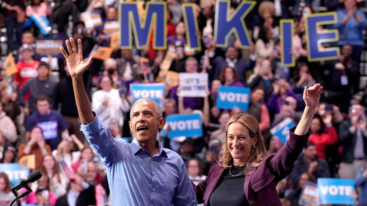 Obama et Mikee Sherrill