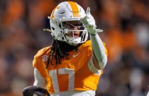 Brazzell II nommé demi-finaliste pour le prix Earl Campbell Tyler Rose