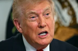 Les citoyens américains en Afrique du Sud critiquent les allégations de « génocide blanc » de Trump.