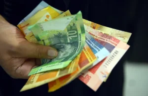 La hausse du coût de la vie pousse des millions de personnes à s’endetter alors que les usuriers prospèrent, prévient le PDG d’Atlas Finance