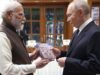 Le Premier ministre Modi présente une copie de Gita en russe à Poutine – Firstpost