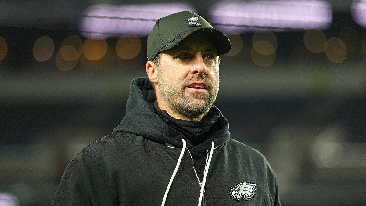 Kevin Patullo entre sur le terrain